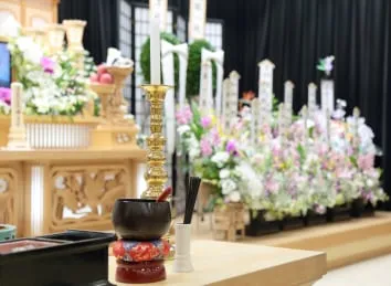 通夜の祭壇