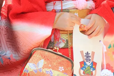 着物姿の女の子